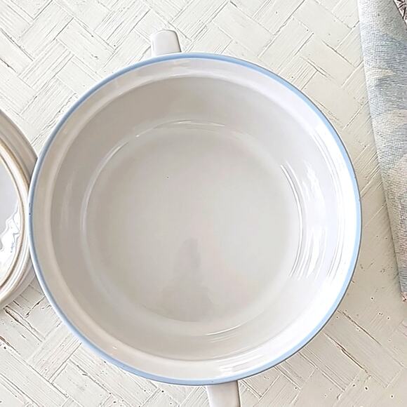 Fasino Vintage Japan Stoneware Casserole Serving Dish with Lid Floral 11" x 7" - Picture 4 of 10